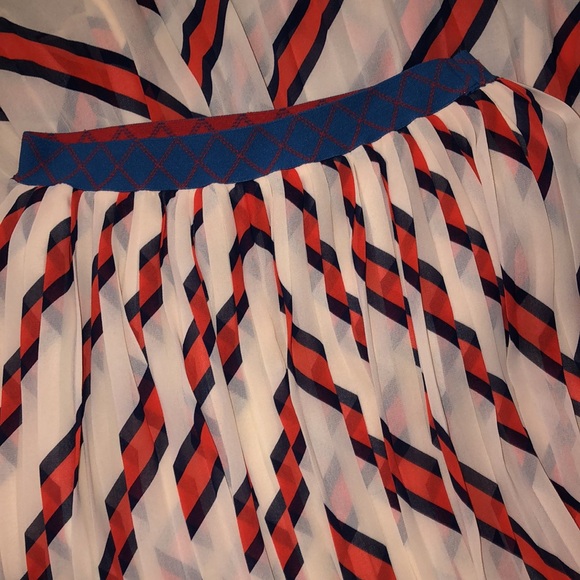 By Malene Birger Red and White Pleated Skirt Size S - Picture 5 of 9